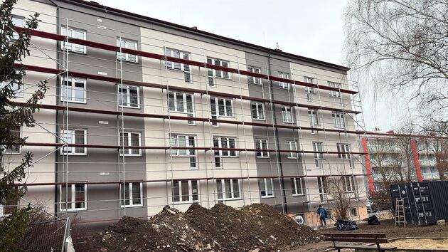 Rekonstrukce bytového domu Těšíkov 1172, Vsetín