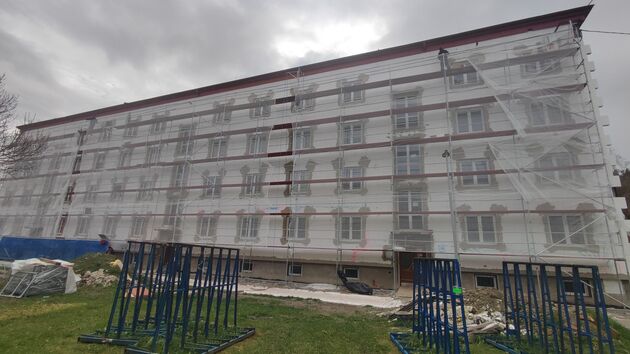 Rekonstrukce bytového domu Těšíkov 1172, Vsetín